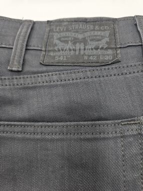 Levi Strause & CO  541  W42 L 30 Men's Jeans - Gray